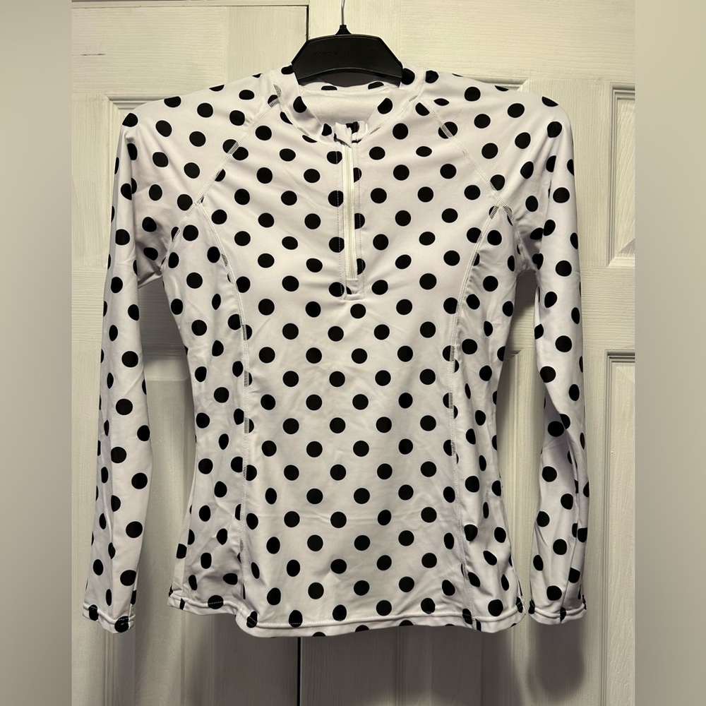 Women’s Long Sleeve Running Shirt Size Small NWOT